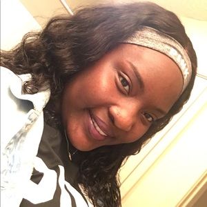 Meet your Posher, Charmaine